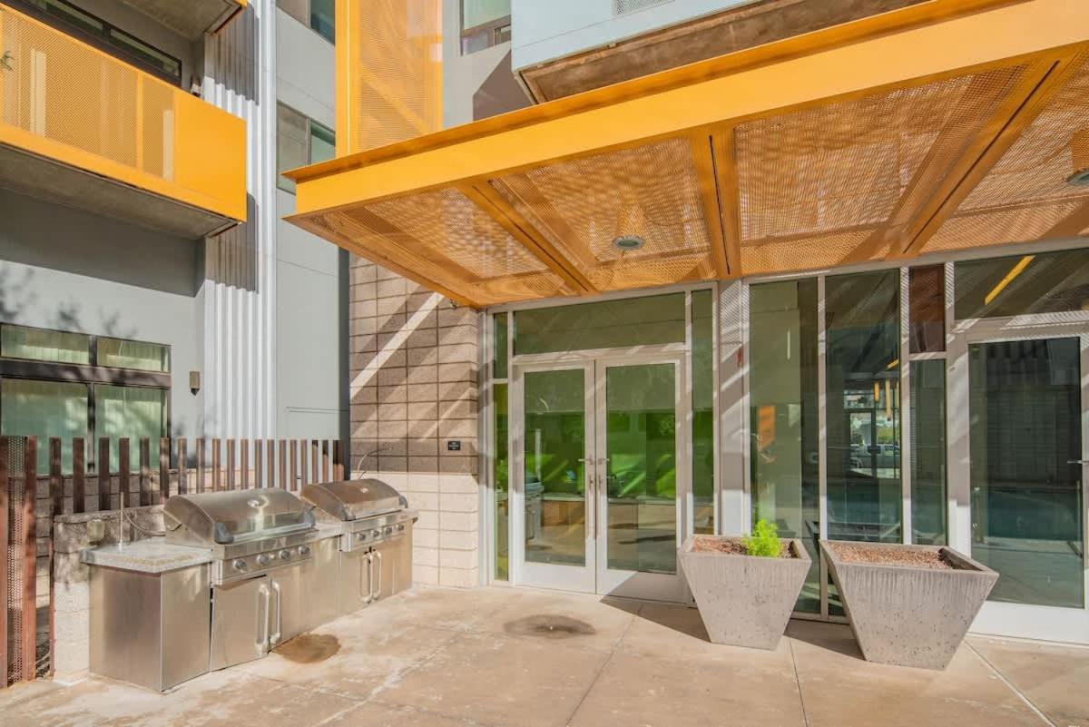 Apartment Adorable 1bd - Downtown - Gym, Pool, Parking *